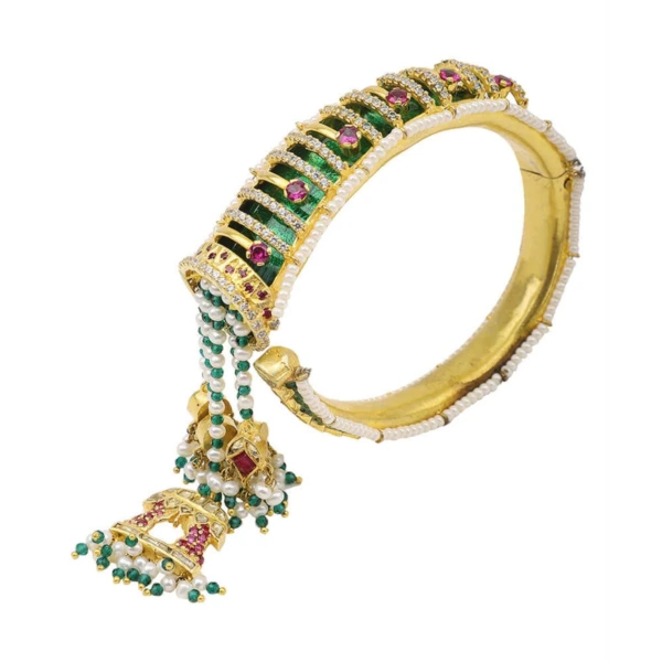 Meher Emerald Pearl Hand Cuff